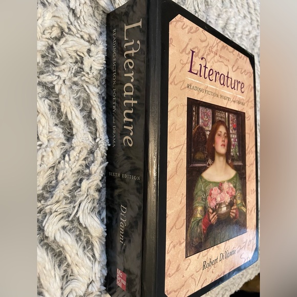 Robert DiYanni Literature Book - Picture 2 of 3